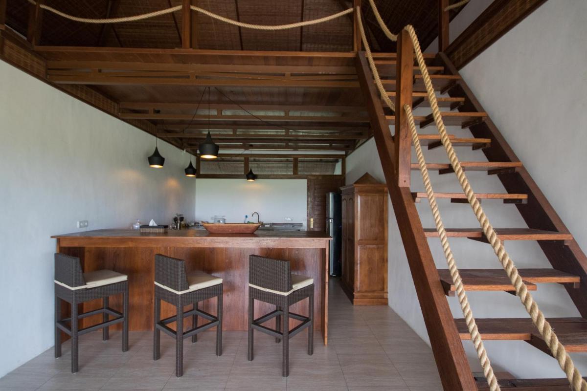 Suitetrails - Medewi Snaffl Beach Villa