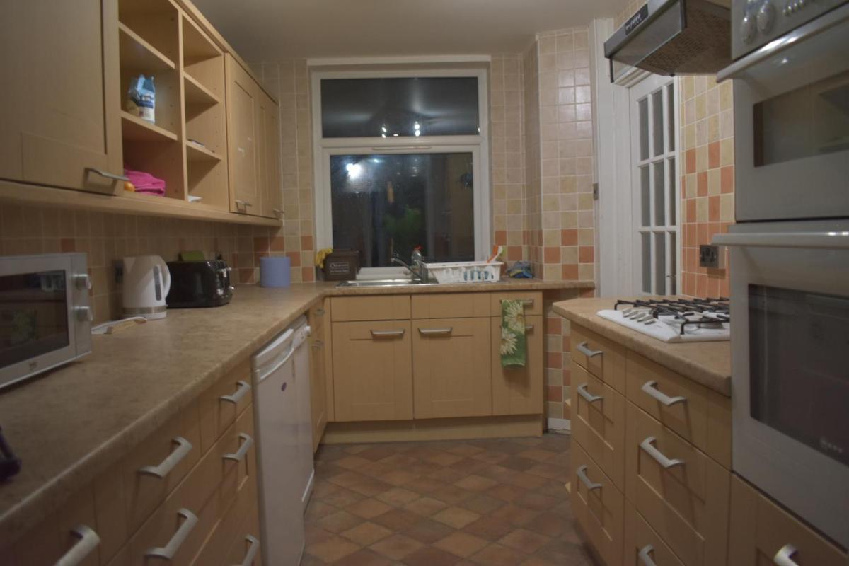 Home and a Stay - Housity