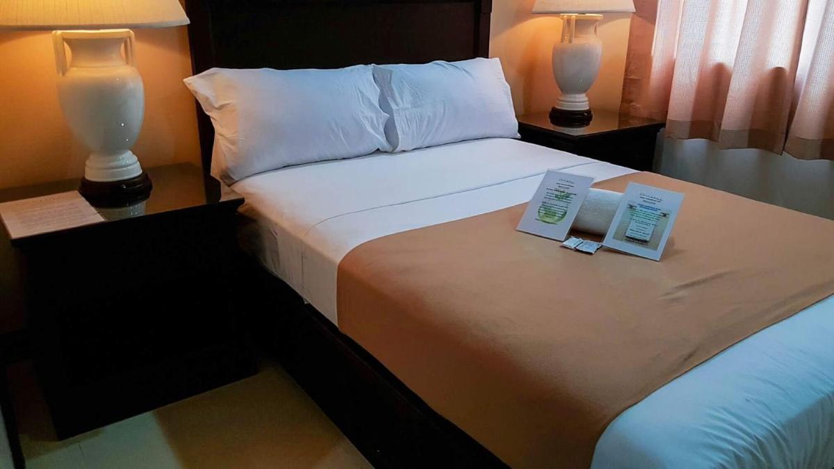 Oakhill Inn - Housity