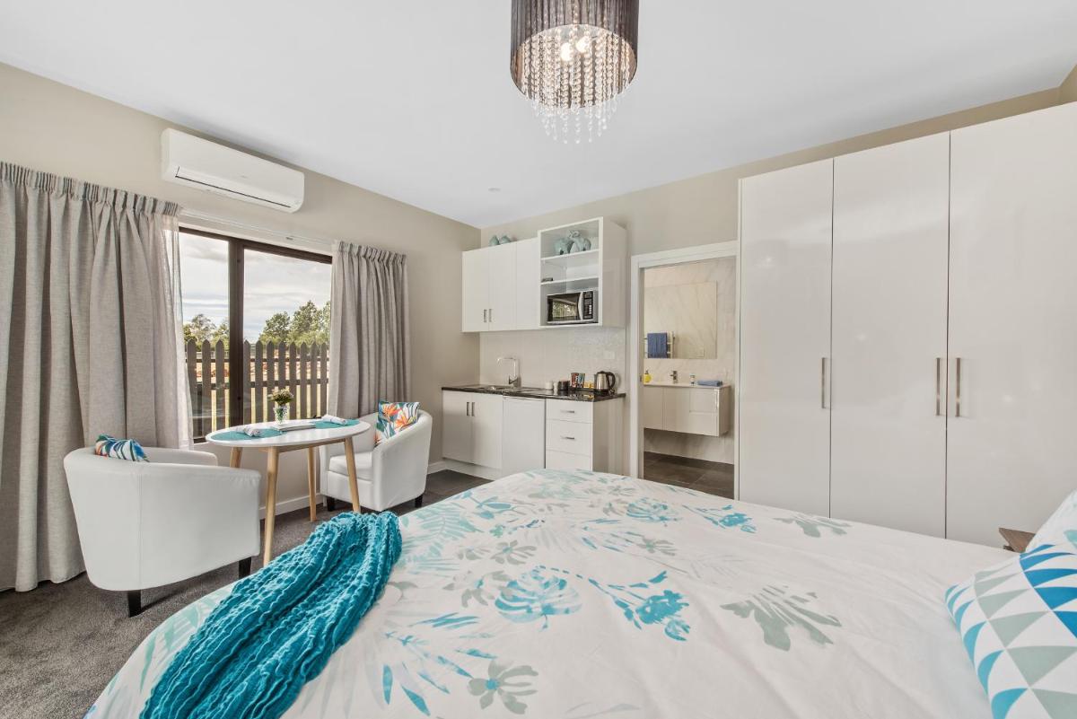 The Wellington Bed and Breakfast - Housity