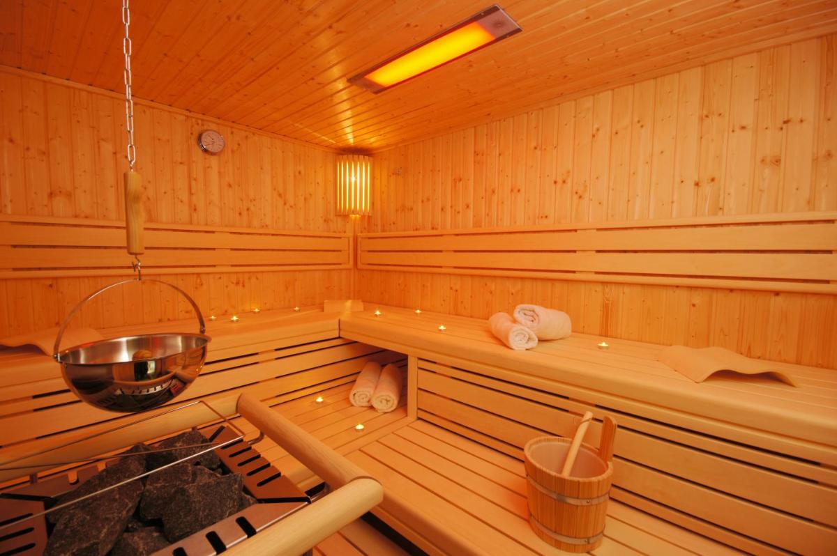 HofHotel Krähenberg - Housity