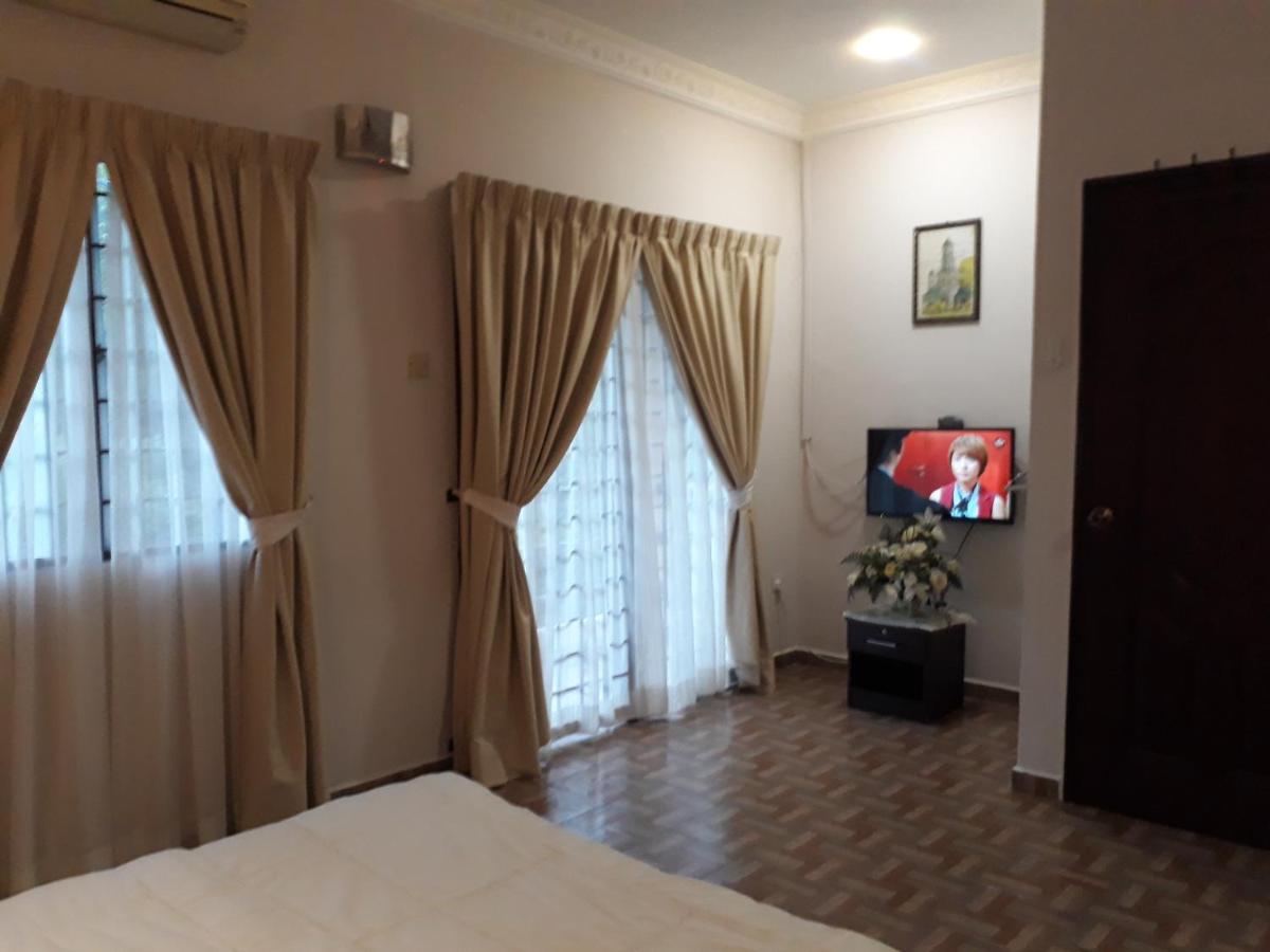 SMART Homestay Permaipura - Housity
