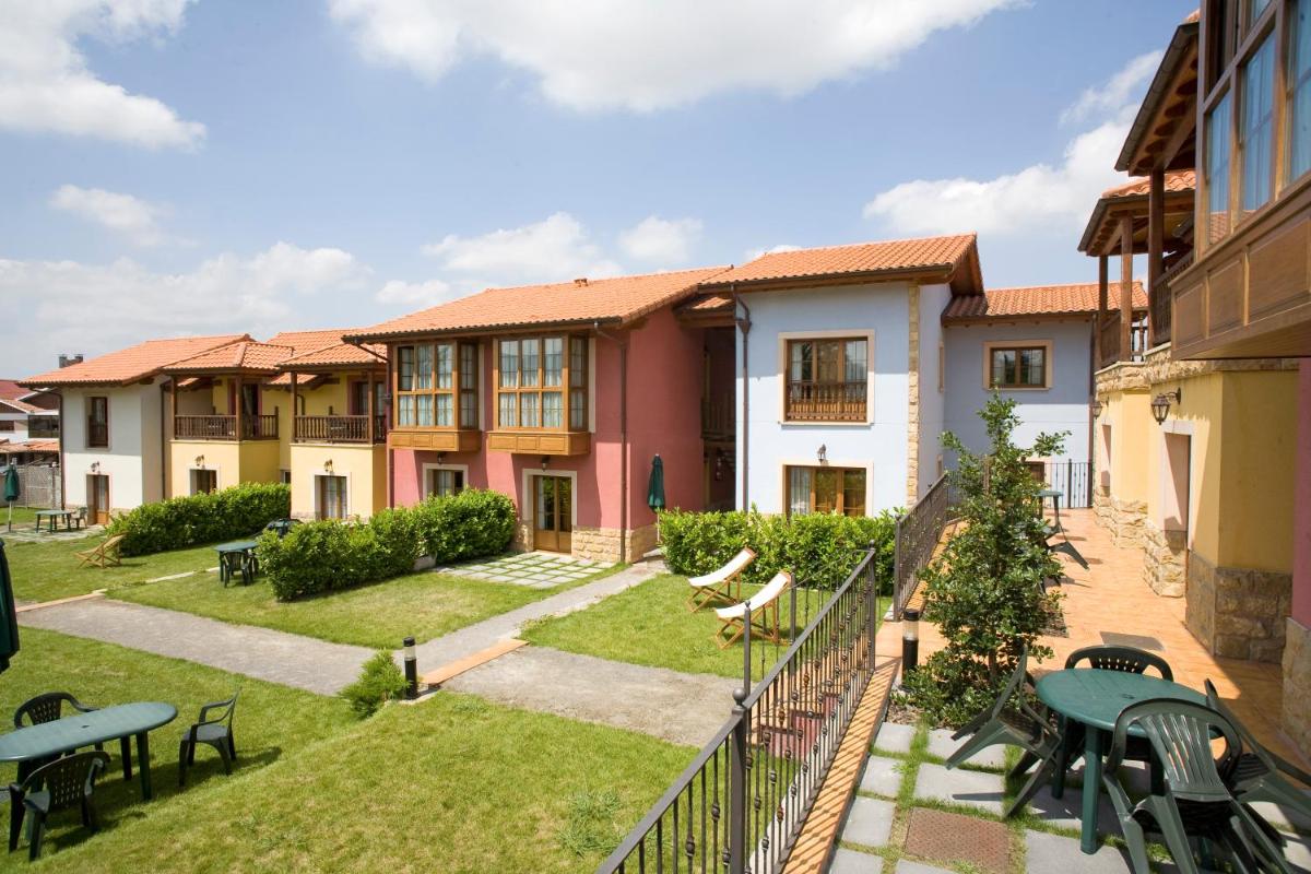 Apartamentos Rurales Antojanes - Housity