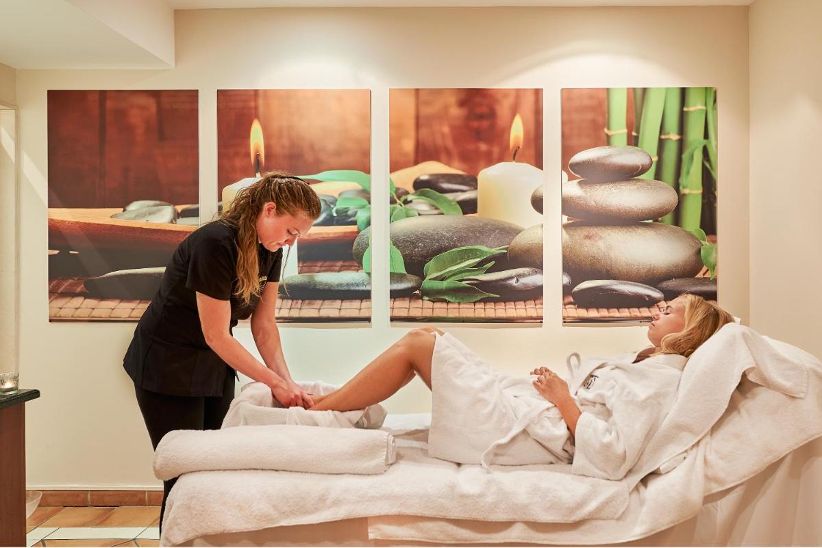 Os clientes hospedados em Dona Filipa Hotel