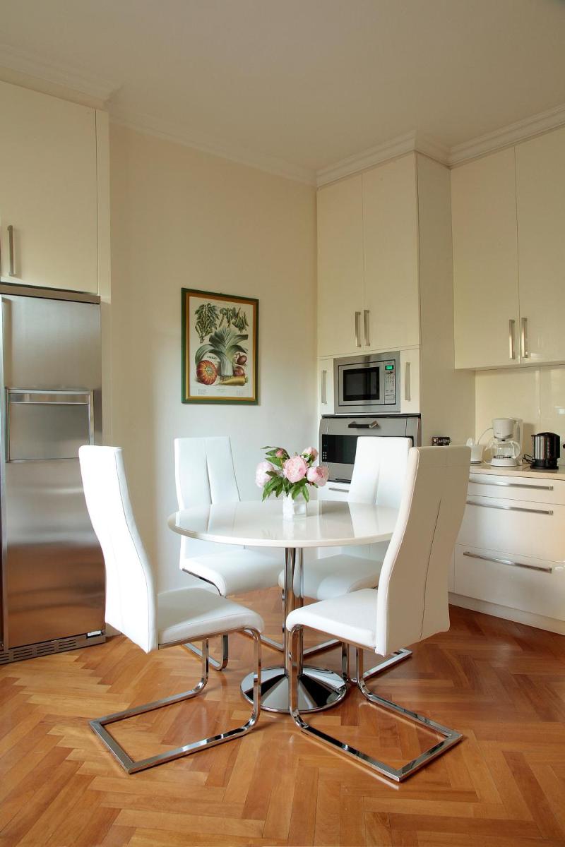 Lake View 9 - Housity