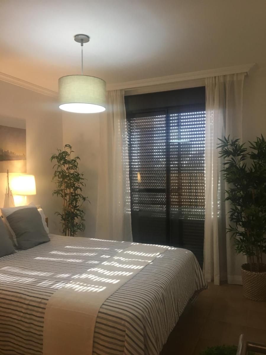 alquilaencanarias El Medano Sotavento, Great Terrace and beach - Housity