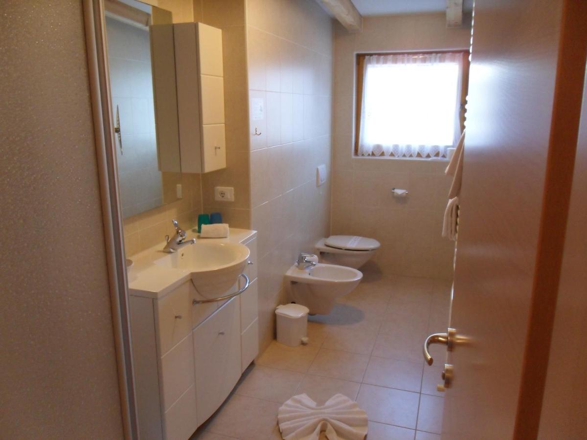 Hotel FleurAlp - Housity