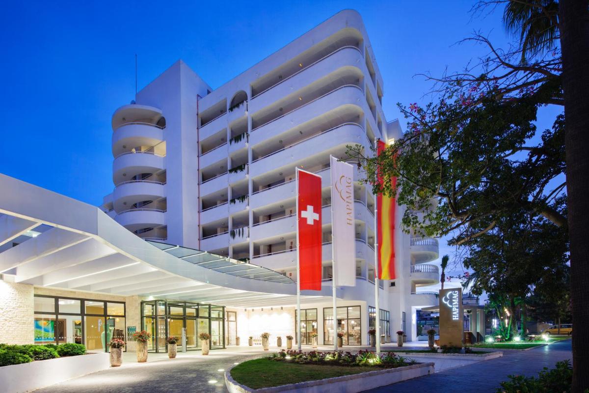 Edificio en el que se encuentra el apartahotel