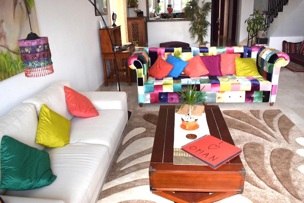 Lana Villa - Housity