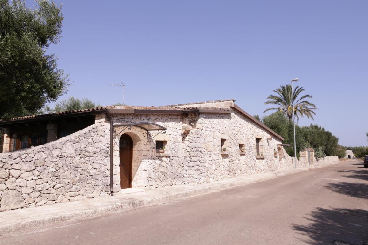 Villa Deluxe Le Pajare - Housity