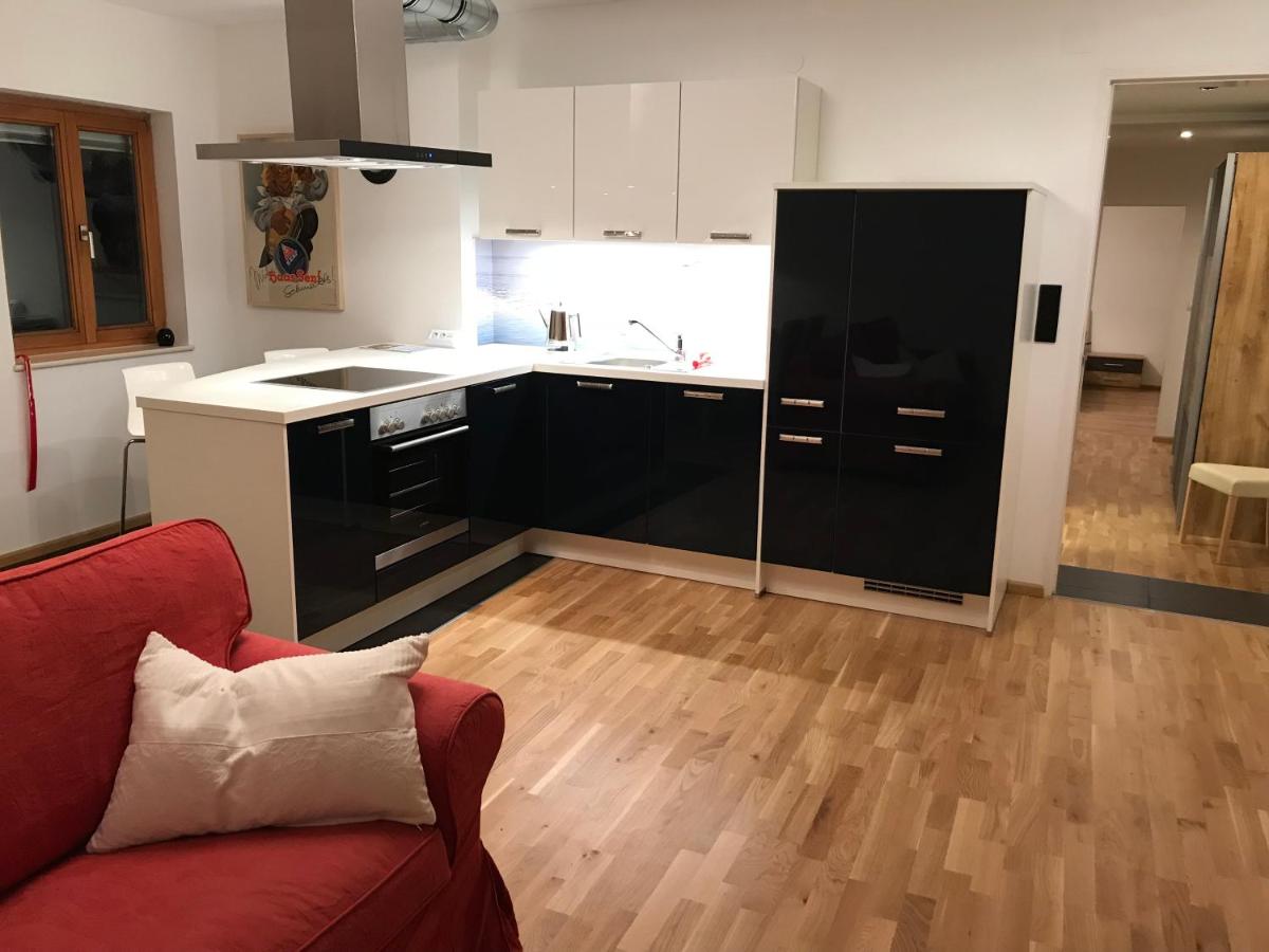 Suitetrails - Apartment EINS - Blick ins Grüne