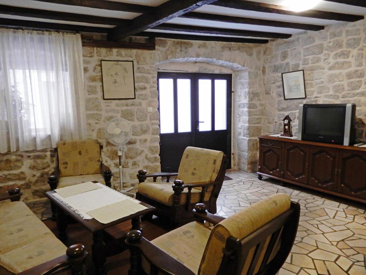 Apartment Primorac - Housity