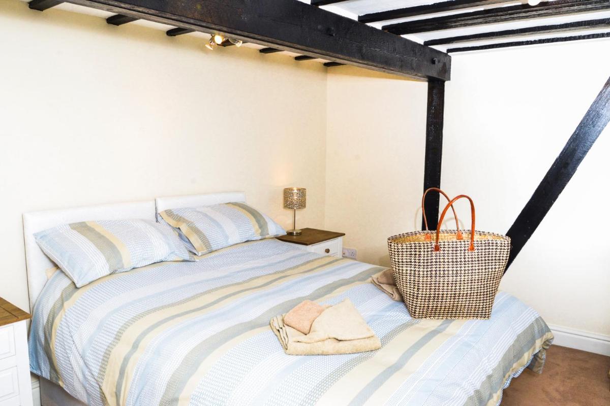 Wrenbury Mill Apartment - Housity
