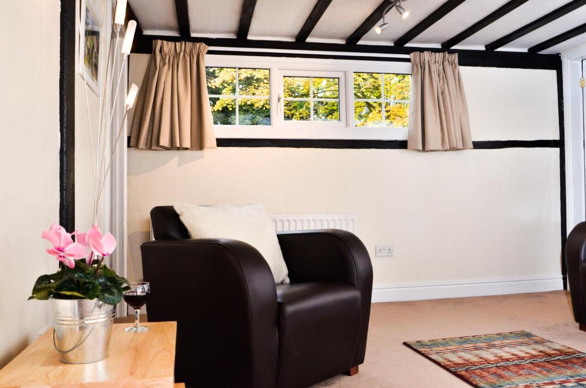 Wrenbury Mill Apartment - Housity