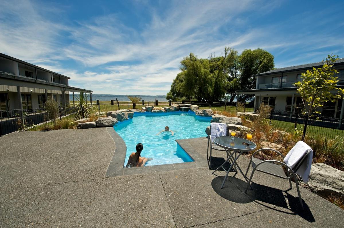 Wai Ora Lakeside Spa Resort - Housity
