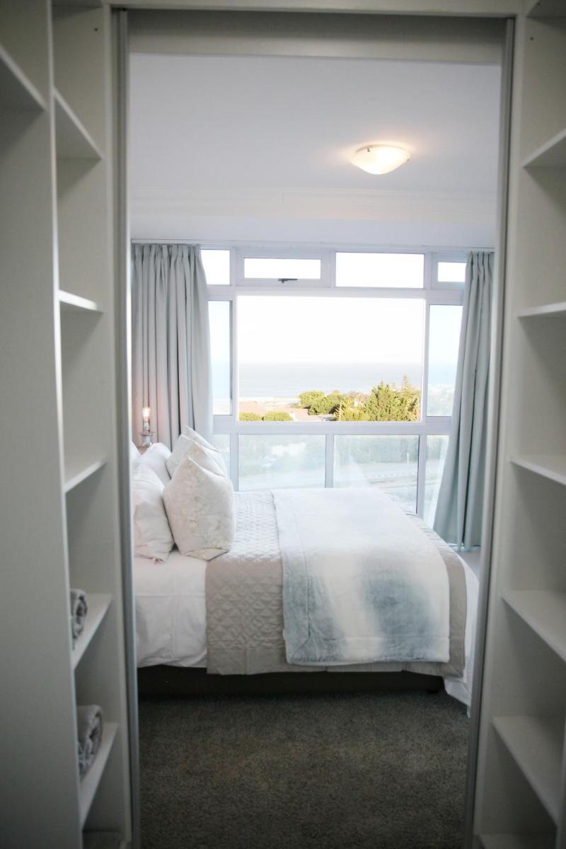 view at the bay 4 - Housity
