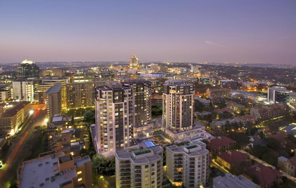 615 Sandton Skye - Housity