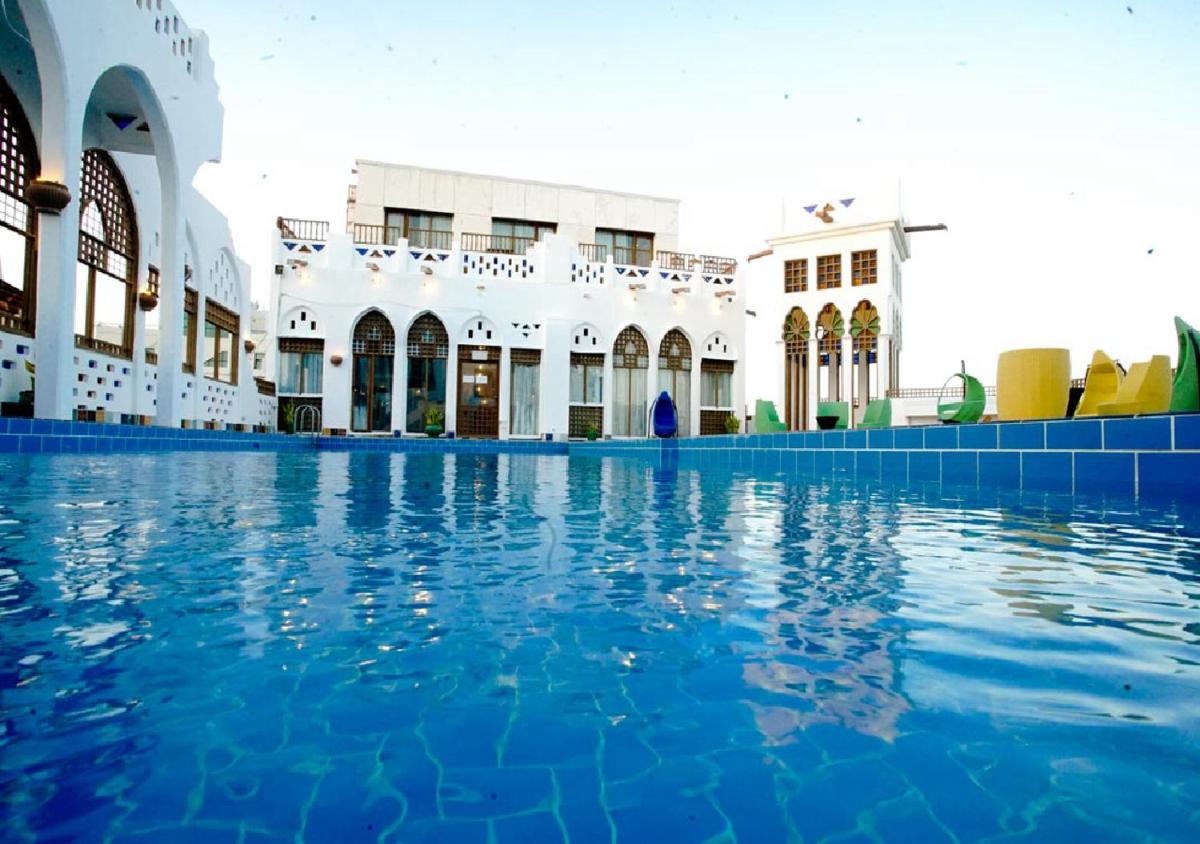 Kuwait Palace Hotel - Housity