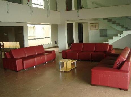 Senador Plaza Hotel - Housity