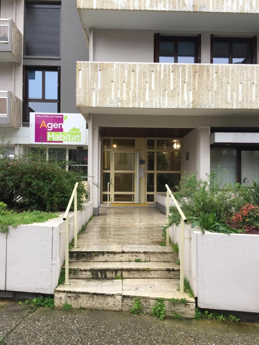 Appartement 4p 70m2 plein centre avec parking - Housity