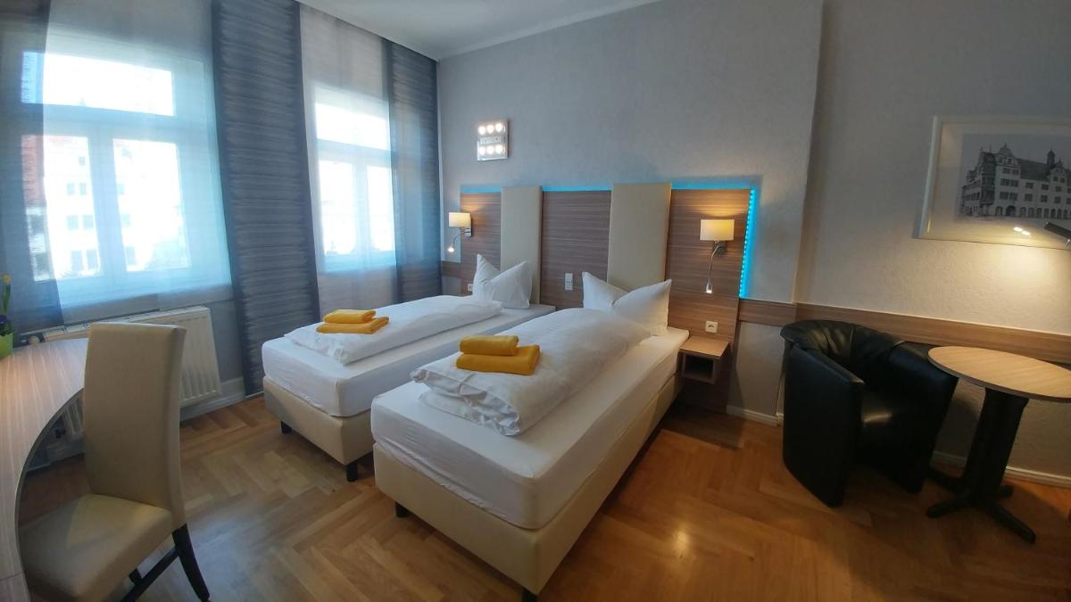 Hotel Goldener Anker - Housity