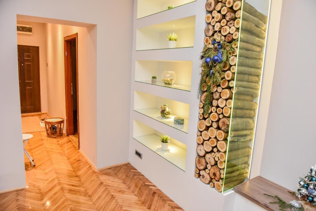 Chimney Modern Apartment Novi Sad - Housity
