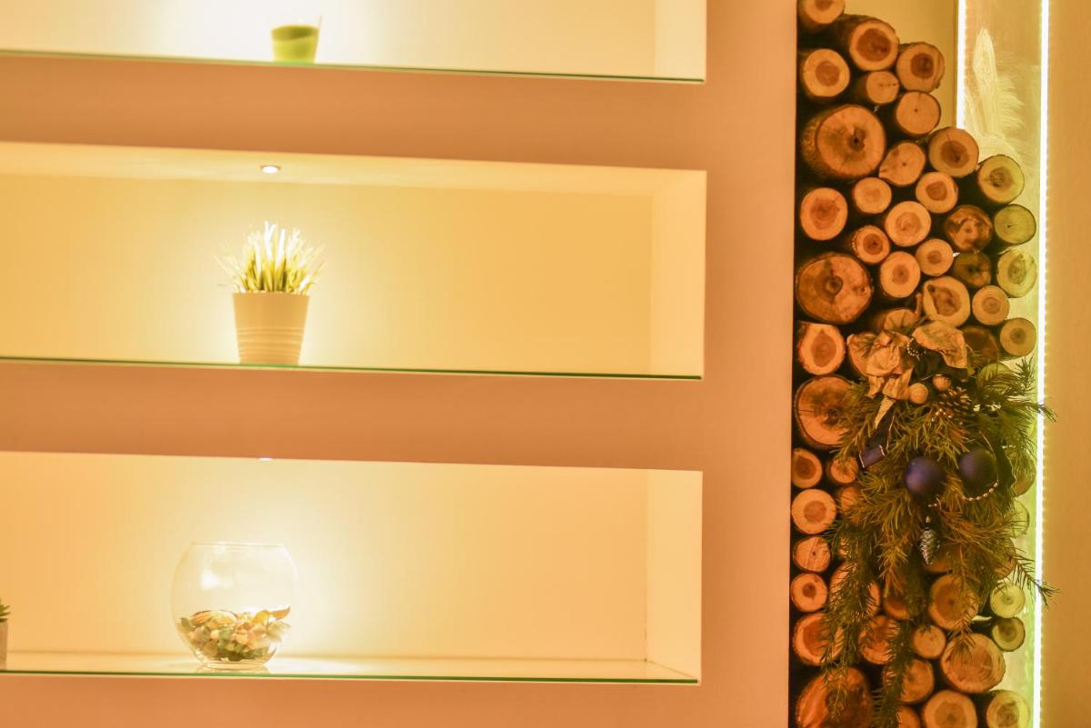 Chimney Modern Apartment Novi Sad - Housity