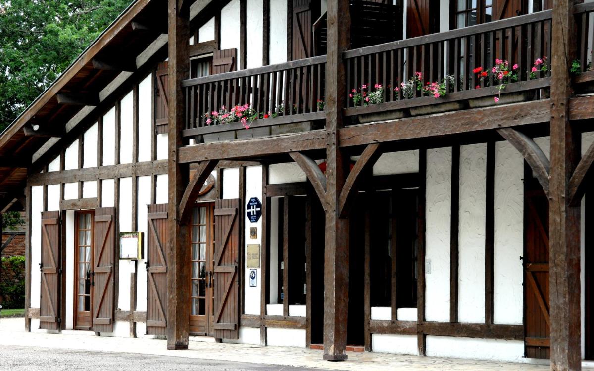 Auberge des Pins - Teritoria - Housity