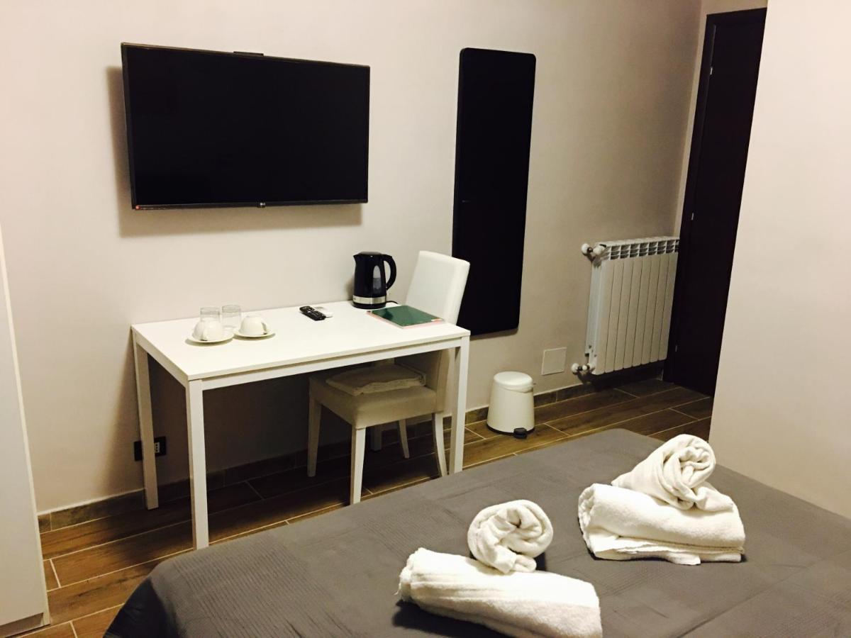 Suitetrails - Favola Romana - Guest House