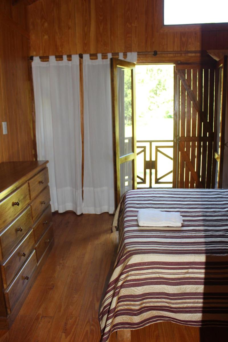 Un Lugar Hotel Cabañas - Housity