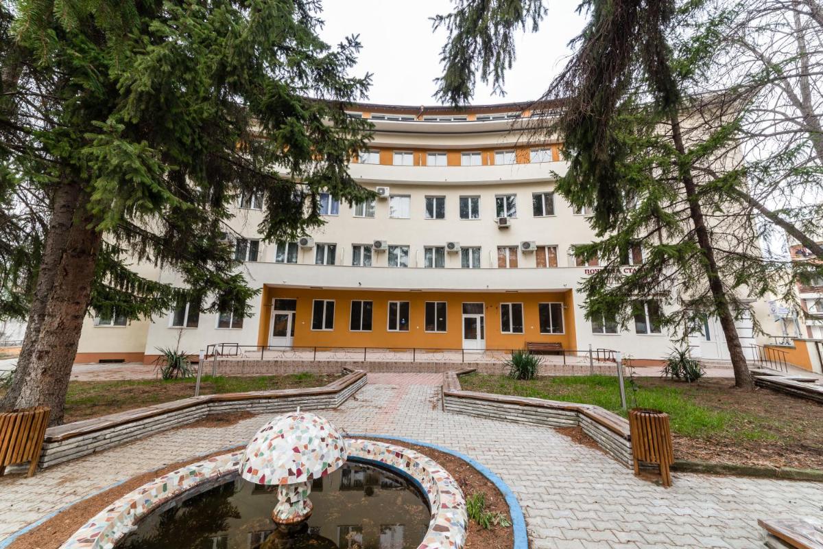 Семеен хотел Пауталия - Housity