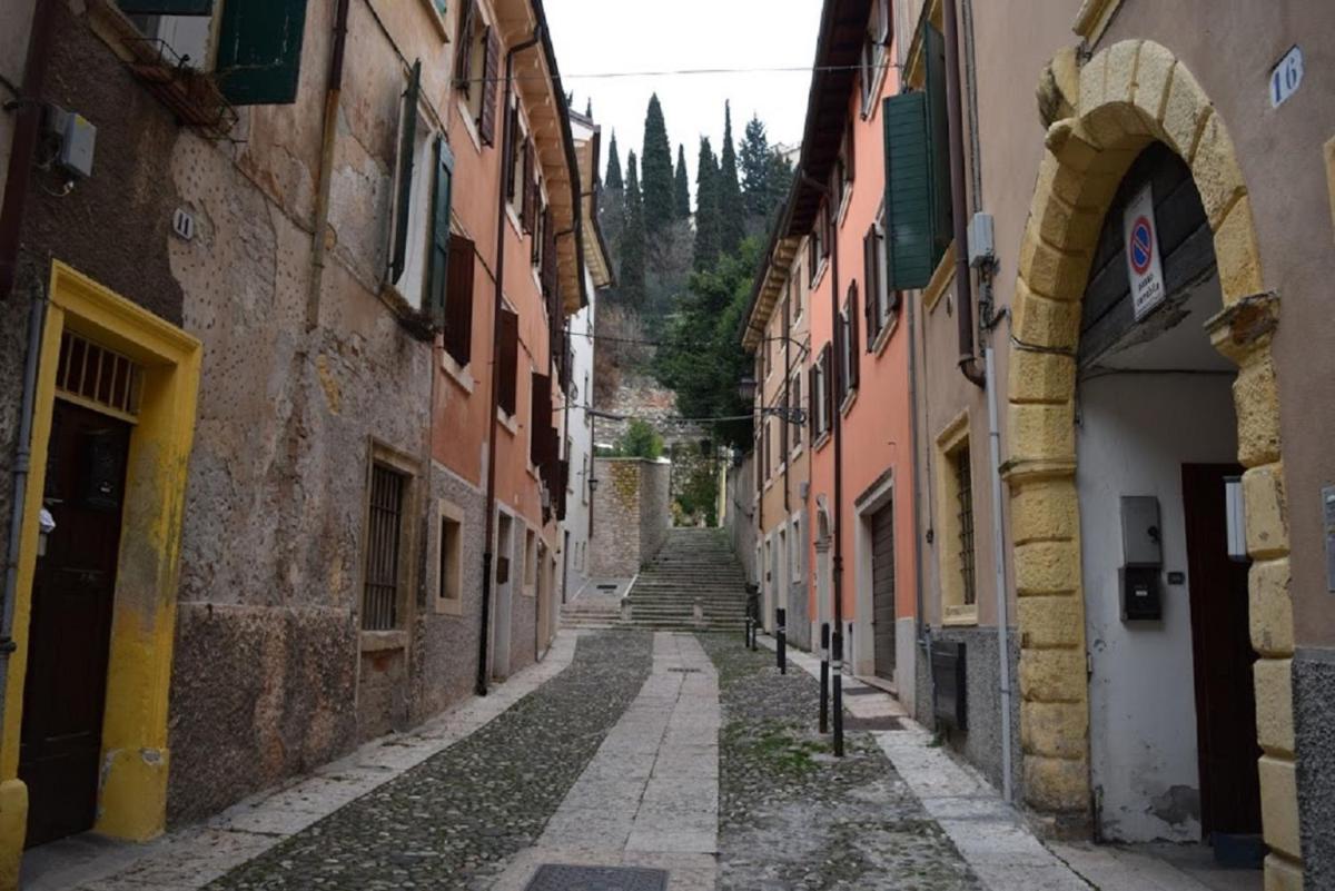 Suitetrails - Veronauptoyou Apartments