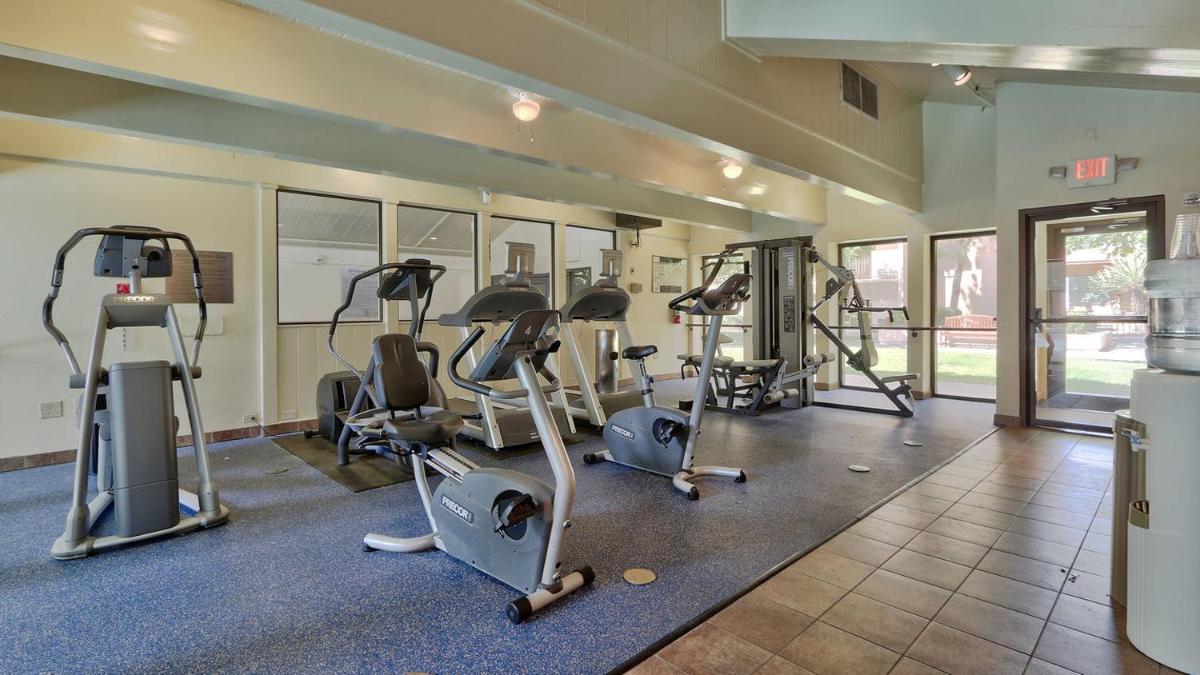 The Querque Hotel - Housity