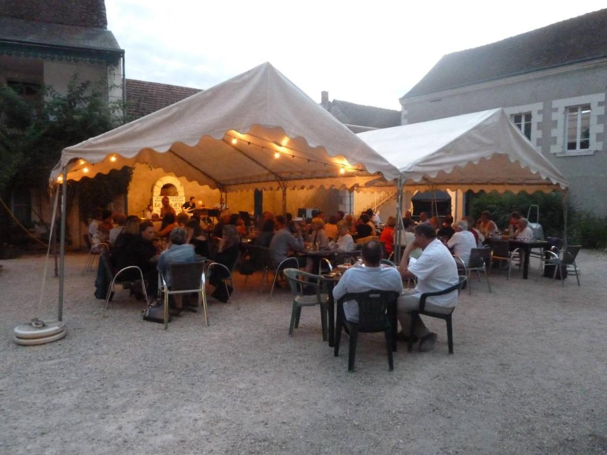 Le Lion d'Or - Housity
