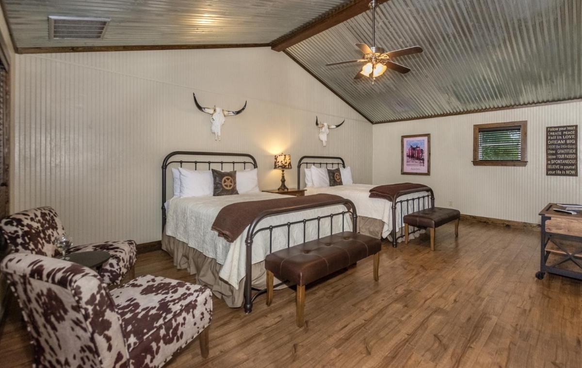 Vineyard Trail Cottages- Adults Only - Housity