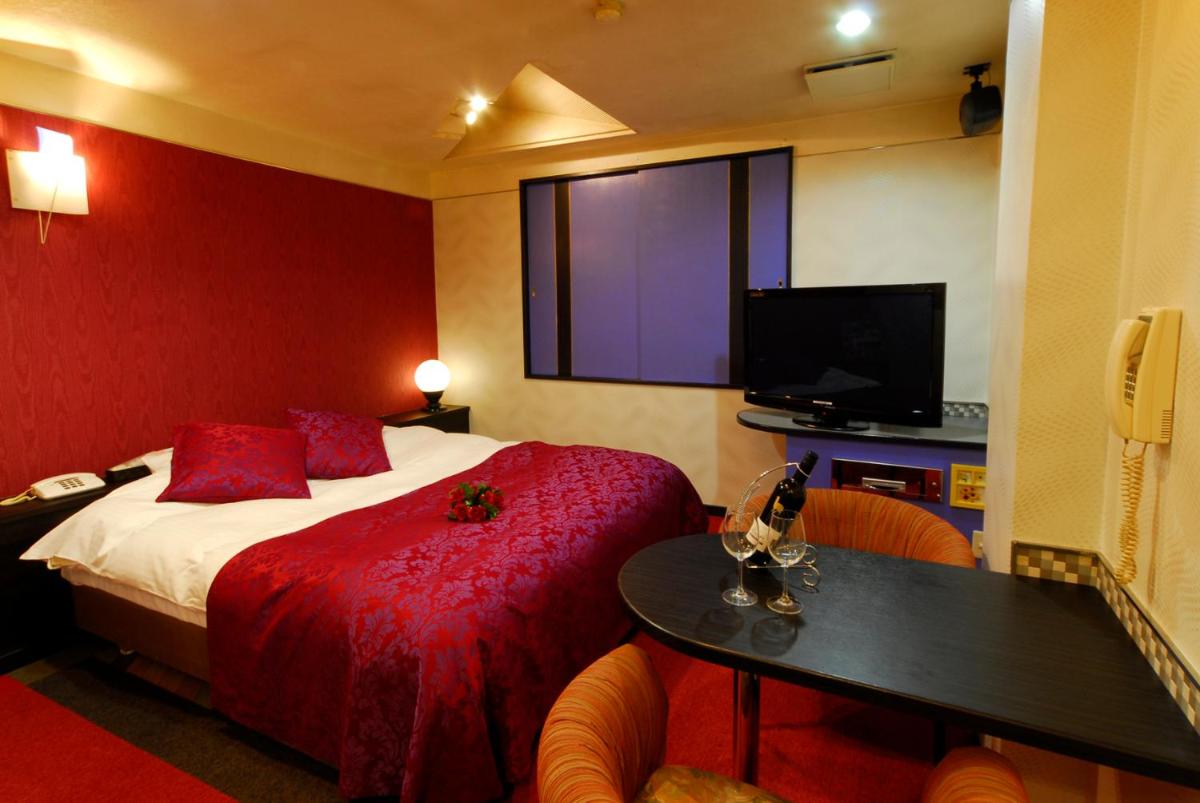 Hotel Joy (Love Hotel) - Housity