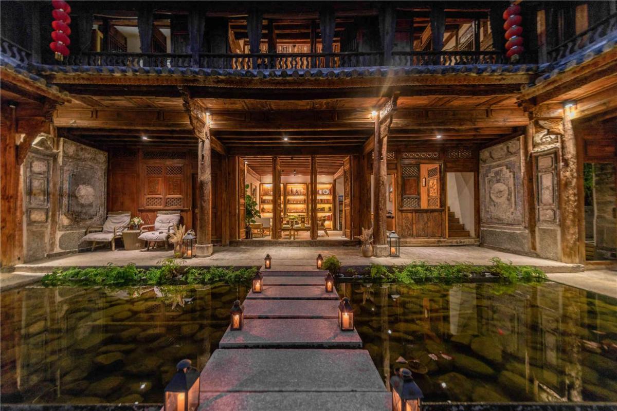 Suitetrails - Dali Old Courtyard Boutique Inn