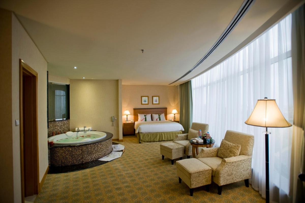 Eastyard Khobar Hotel - Formerly Ramada by Wyndham Khobar - Hizvo