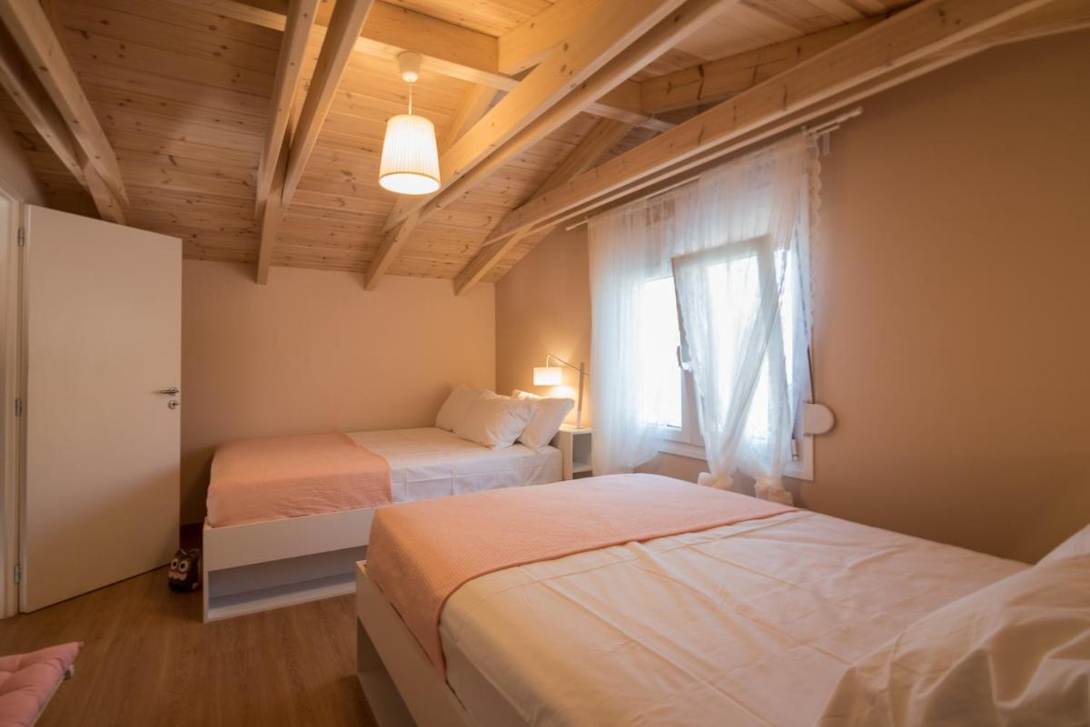 Stavros Beach Garden Villa - Housity