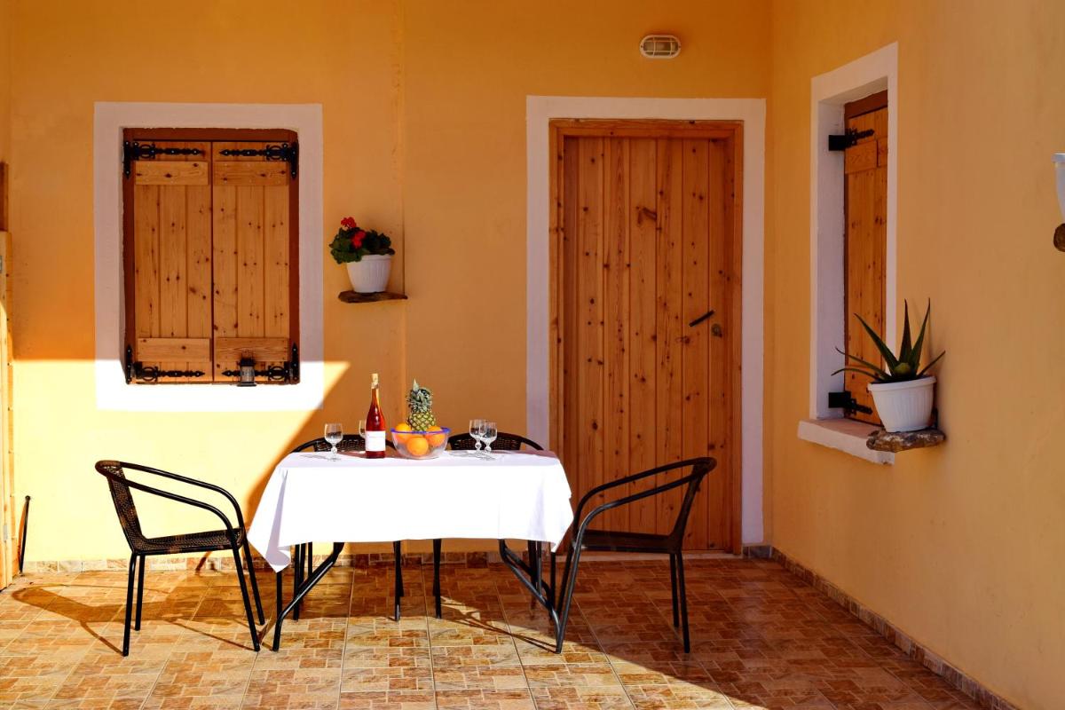 White Lake Holiday House - Housity