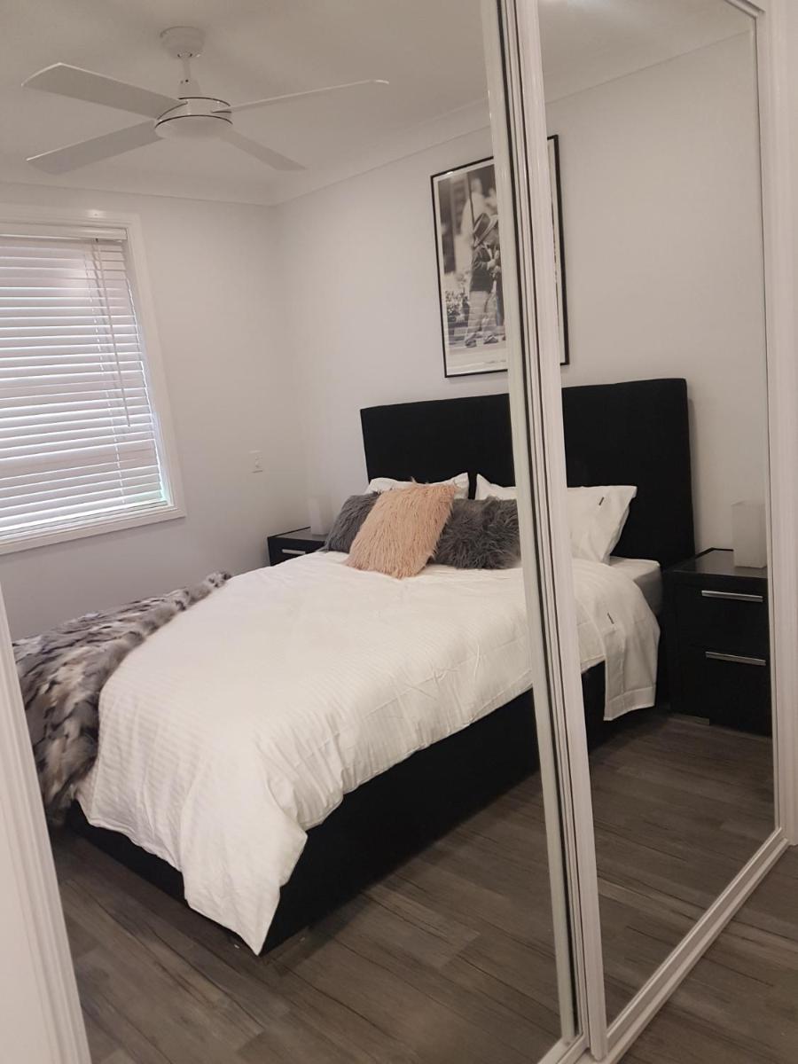 Edwin Place Apartment - Housity