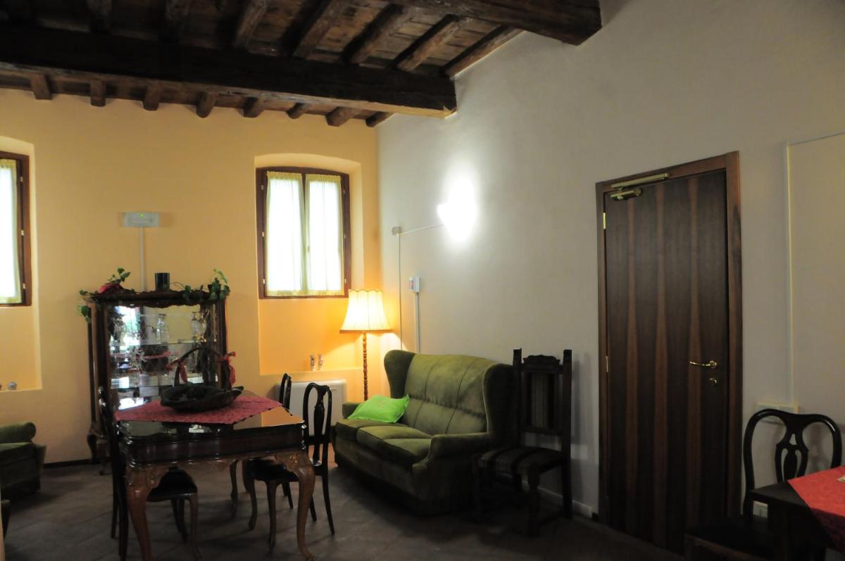 Hotel La Corte - Housity