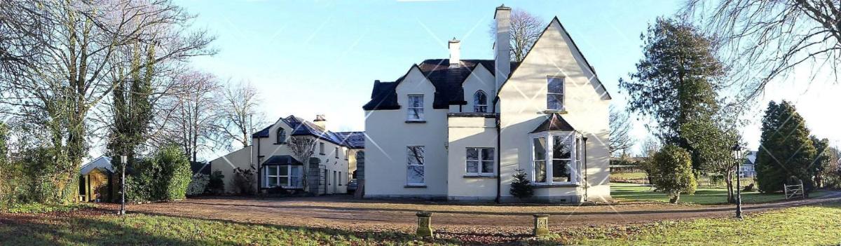 Rings Coach House Retreat - Housity