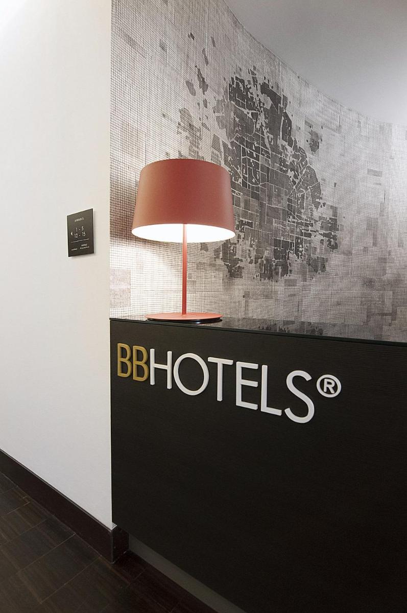 Suitetrails - BB Hotels Aparthotel Desuite