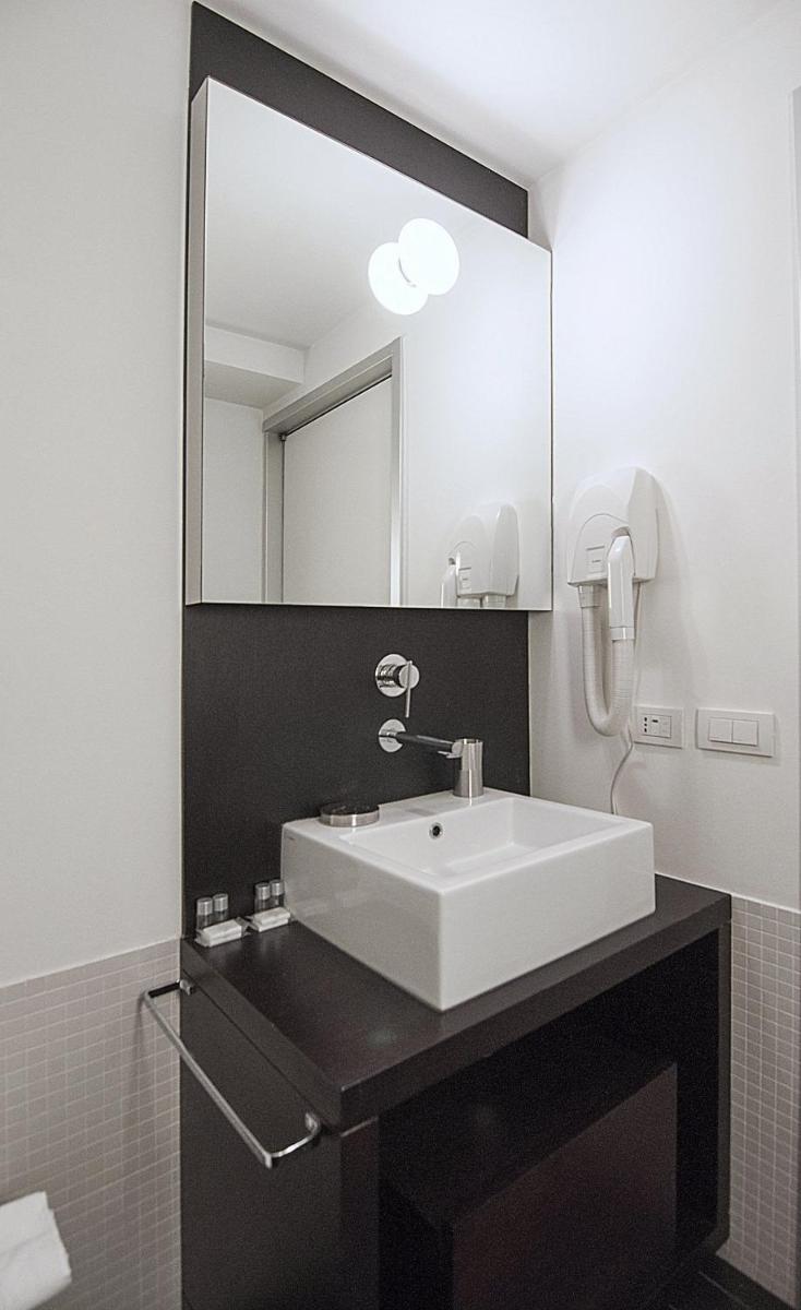 Suitetrails - BB Hotels Aparthotel Desuite