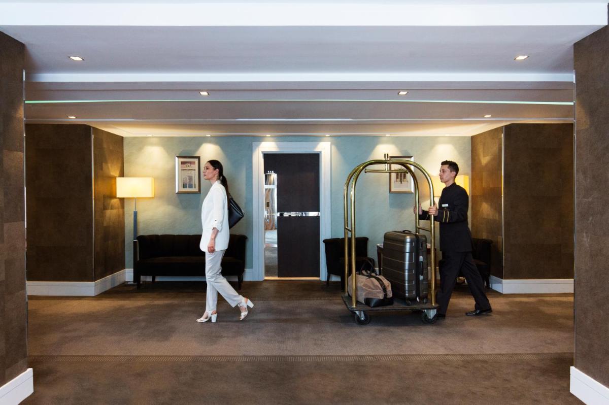 Clients de l'établissement Relais Spa Val d'Europe