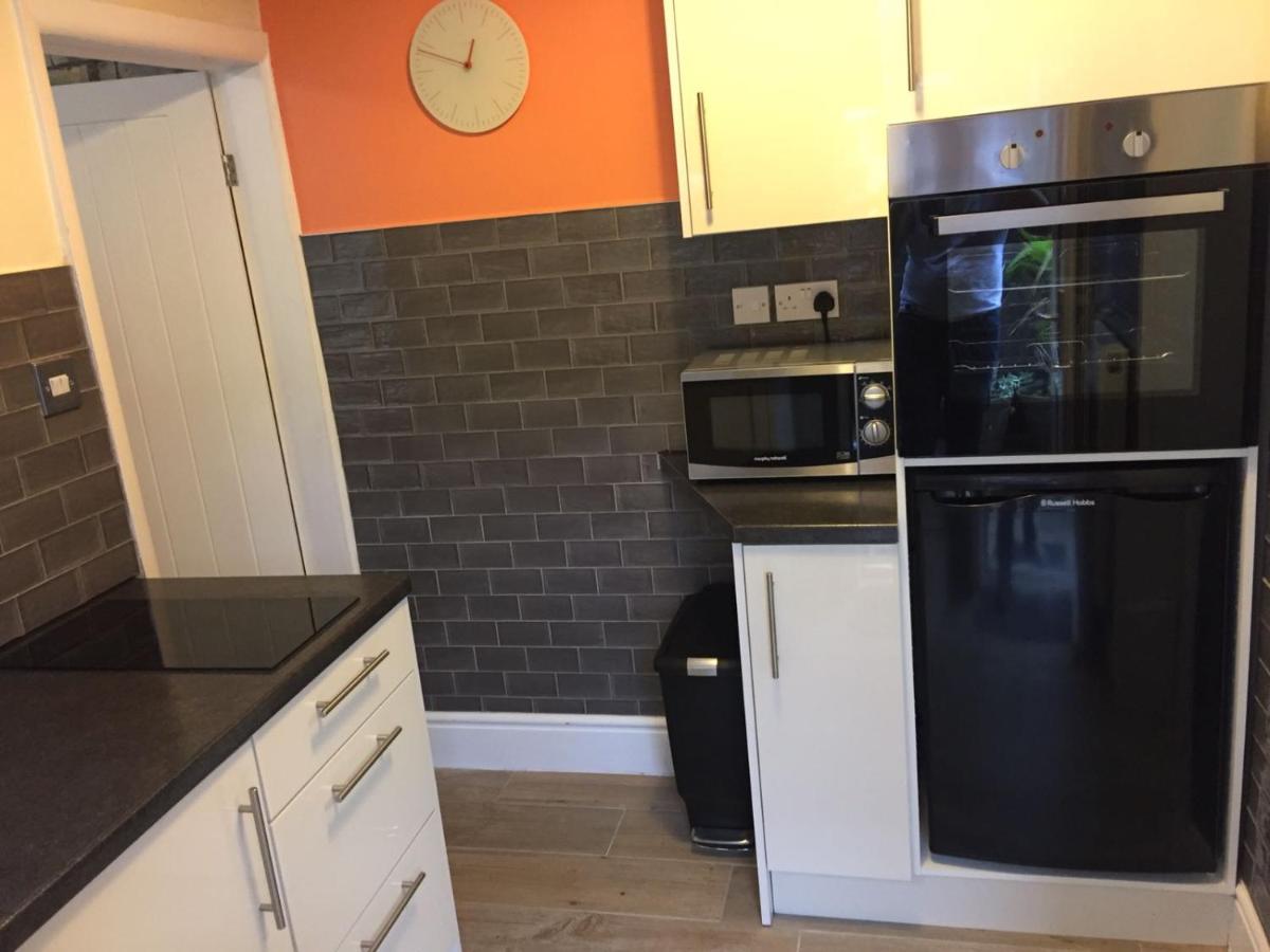 Cosy Apartment in Private Courtyard - Housity