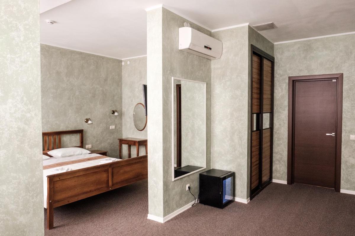 Vesna Business Hotel - Housity