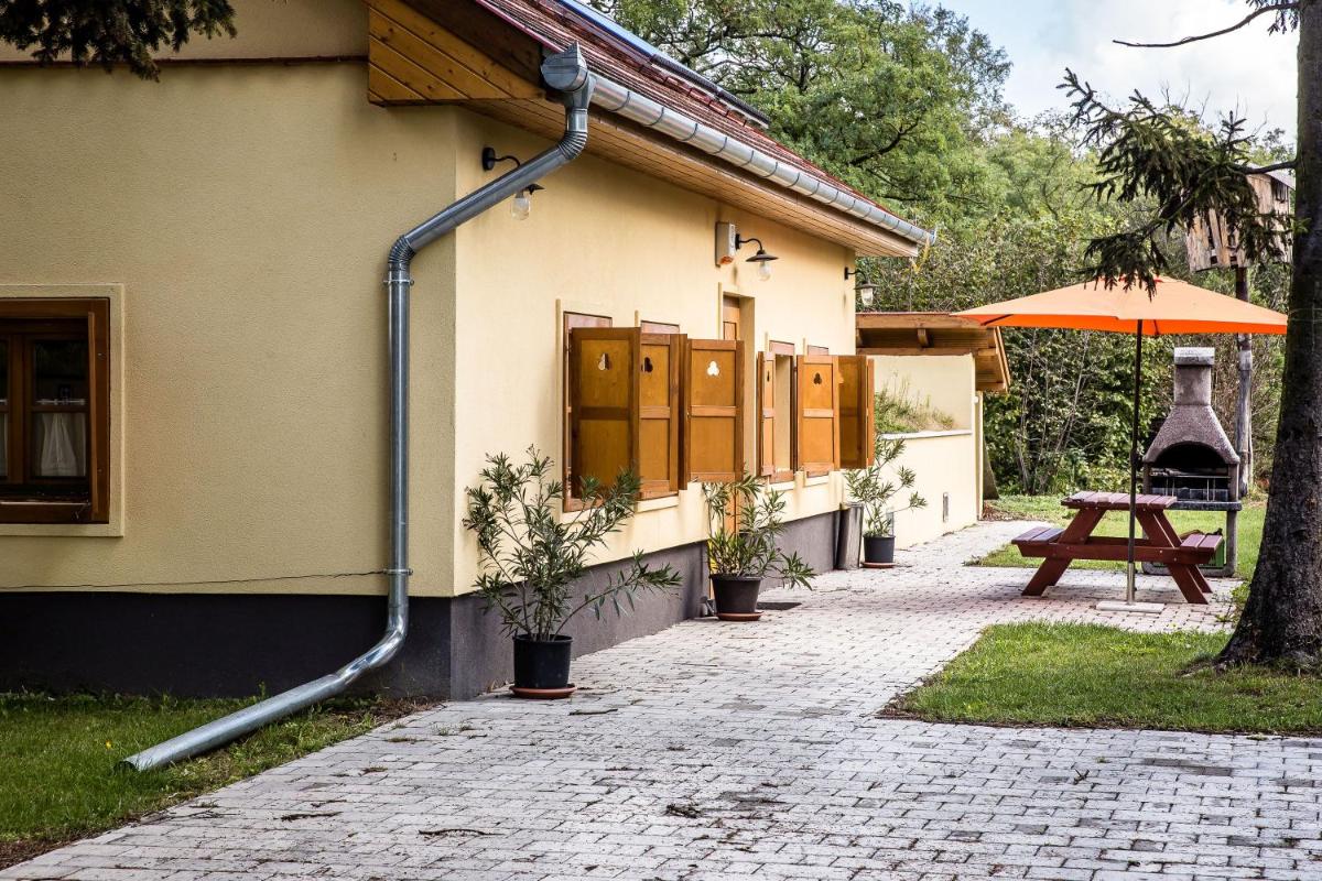 Török Vendégház - Housity