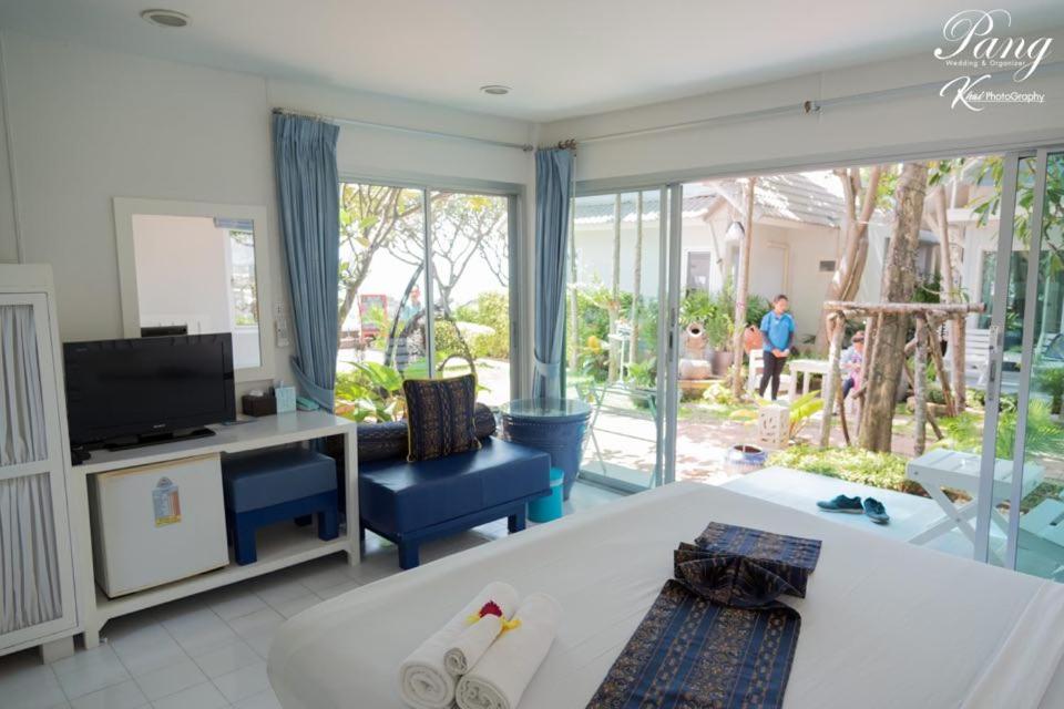 Blue Sky Resort - Housity